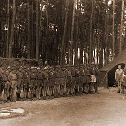 16.07-15.08.1946 - obóz letni 2 WDH w Rusinowie nad Gopłem