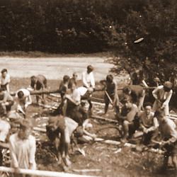 1948 - obóz w Czerwonej Górze koło Krosnowic