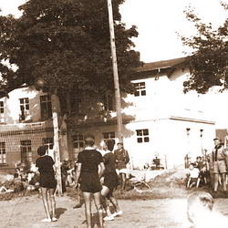 sierpień 1949 - obóz hufca - Ustka