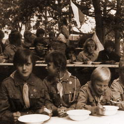02-23.07.1965 - obóz harcerski Komendy Hufca ZHP Września w Skorzęcinie